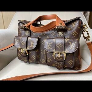 Louis Vuitton Handbag Authentic Manhattan Monogram Leather Camel Strap